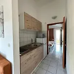Natali *
