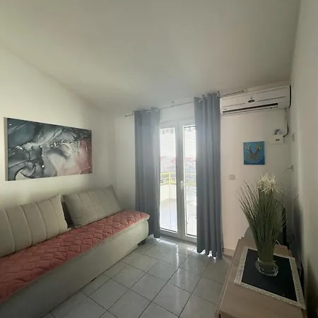 Natali Apartman Podaca